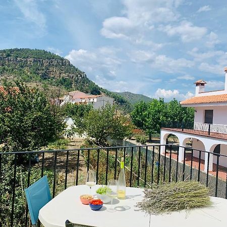Casa Rural Con Encanto En La Puebla De Arenoso Ngoại thất bức ảnh