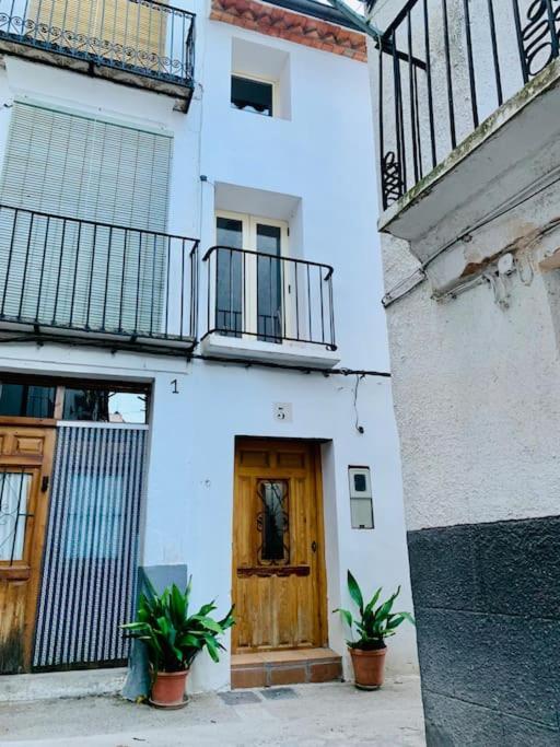 Casa Rural Con Encanto En La Puebla De Arenoso Ngoại thất bức ảnh